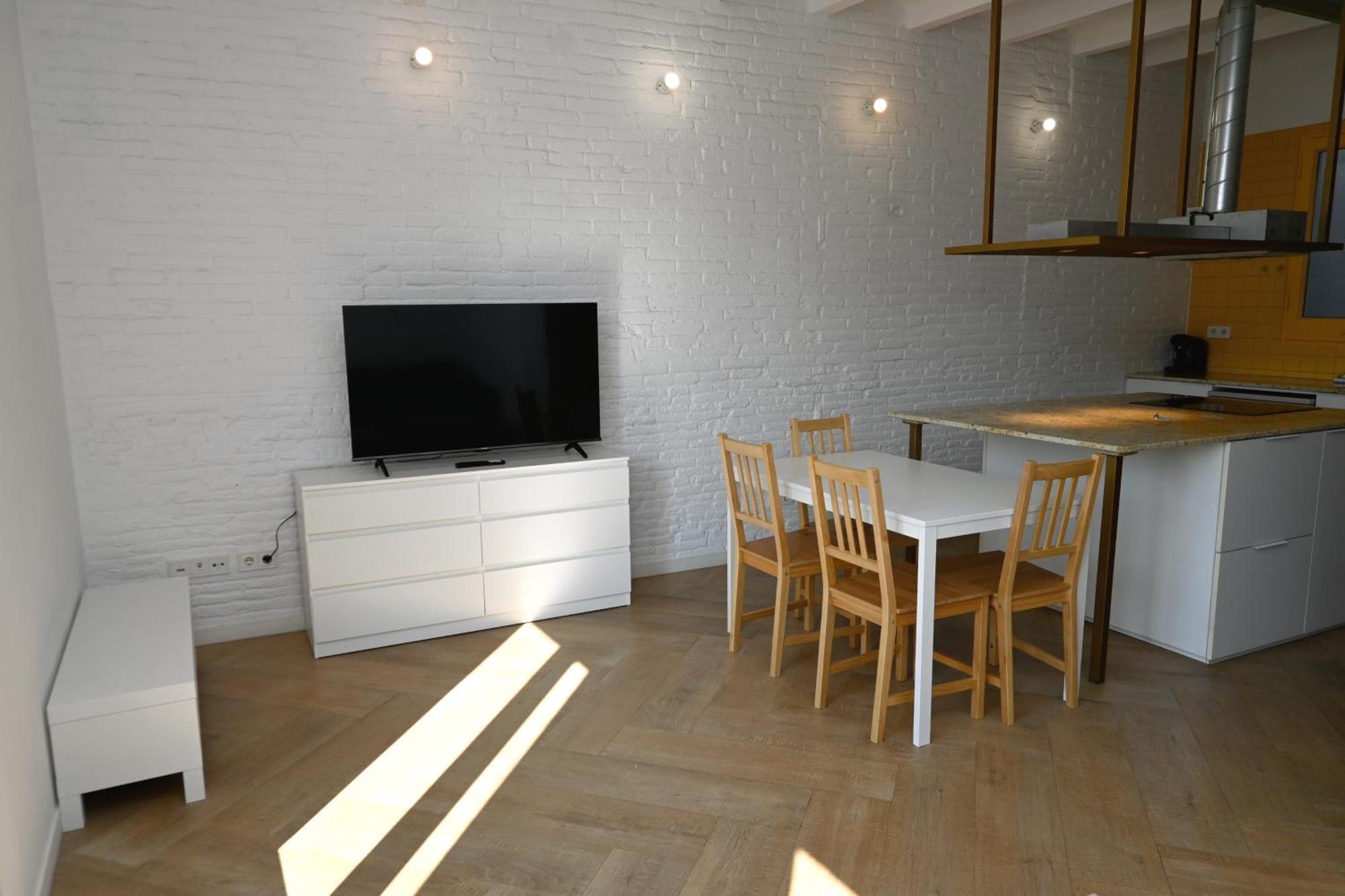 Apartment Homenfun Plaza Joanic Barcelona